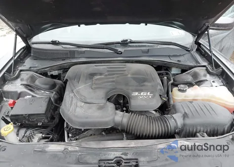 2018 Dodge Charger Gt Awd z USA, uszkodzony, nr VIN 2C3CDXJG1JH319687